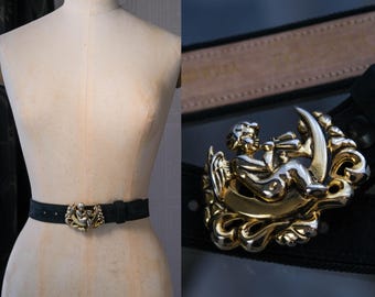 Cinturón vintage DONCASTER de ante negro con ribete de cuerda y hebilla de media luna de querubín de latón / Hecho en EE. UU. / 100 % cuero / Cinturón de diseñador de los años 80 y 90