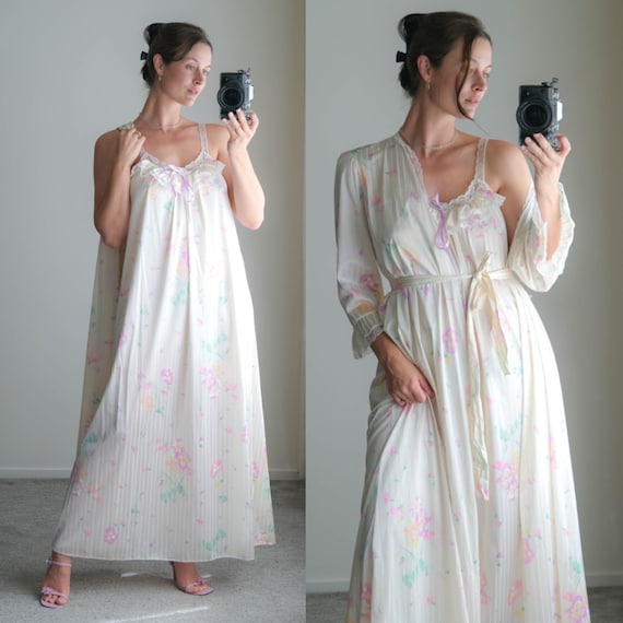 Vintage 80s VANITY FAIR Pastel Floral Peignoir Robe & Maxi Dress Set w/ Lace Trim | Made in USA | 1980s Romantic Nightgown Sleepwear Set
