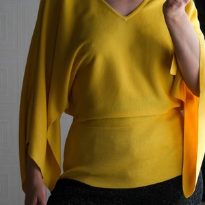 Vintage Diane Von Furstenberg Silk Assets Canary Yellow Textured Silk Split Dolman Sleeve Blouse 100% Silk Y2K DVF Designer Kimono Top image 3