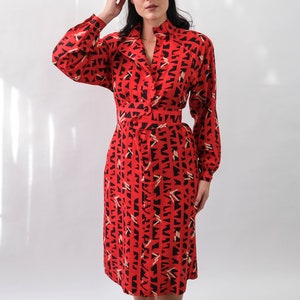 Vintage 80s Red Silk Plaid Jacquard Belted Dress w/ Black & Ivory Geometric Pattern 100% Silk 1980s Silk Bohemian Streetwear Dress image 2