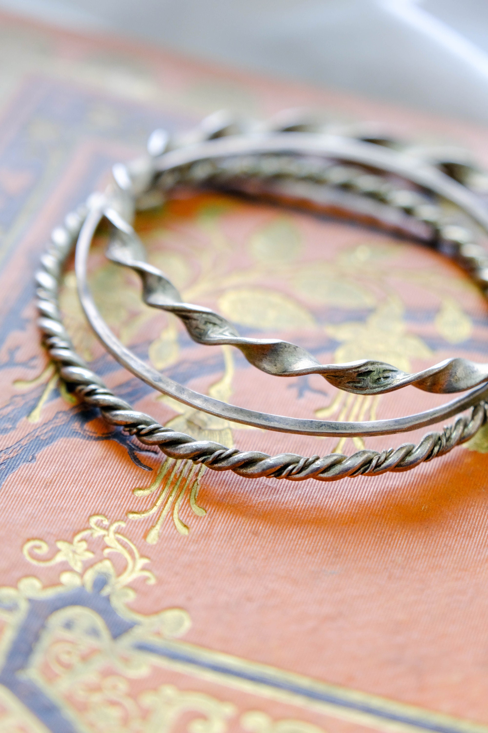 アクセサリー 60's Navajo 925silver bangle W. Tahe Navajo Sterling Silver Unisex/Mens/Womens Bangle