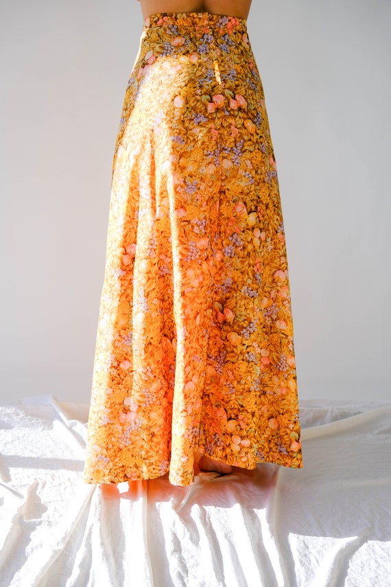 Vintage 70s Earthtone Floral & Fruit Print Maxi S… - image 8