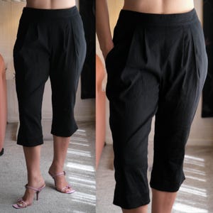 Vintage Y2K DONNA KARAN New York Black Linen & Rayon Blend Pleated Capri Length Pant | Made in Italy | 2000s Designer Long Shorts Capri Pant