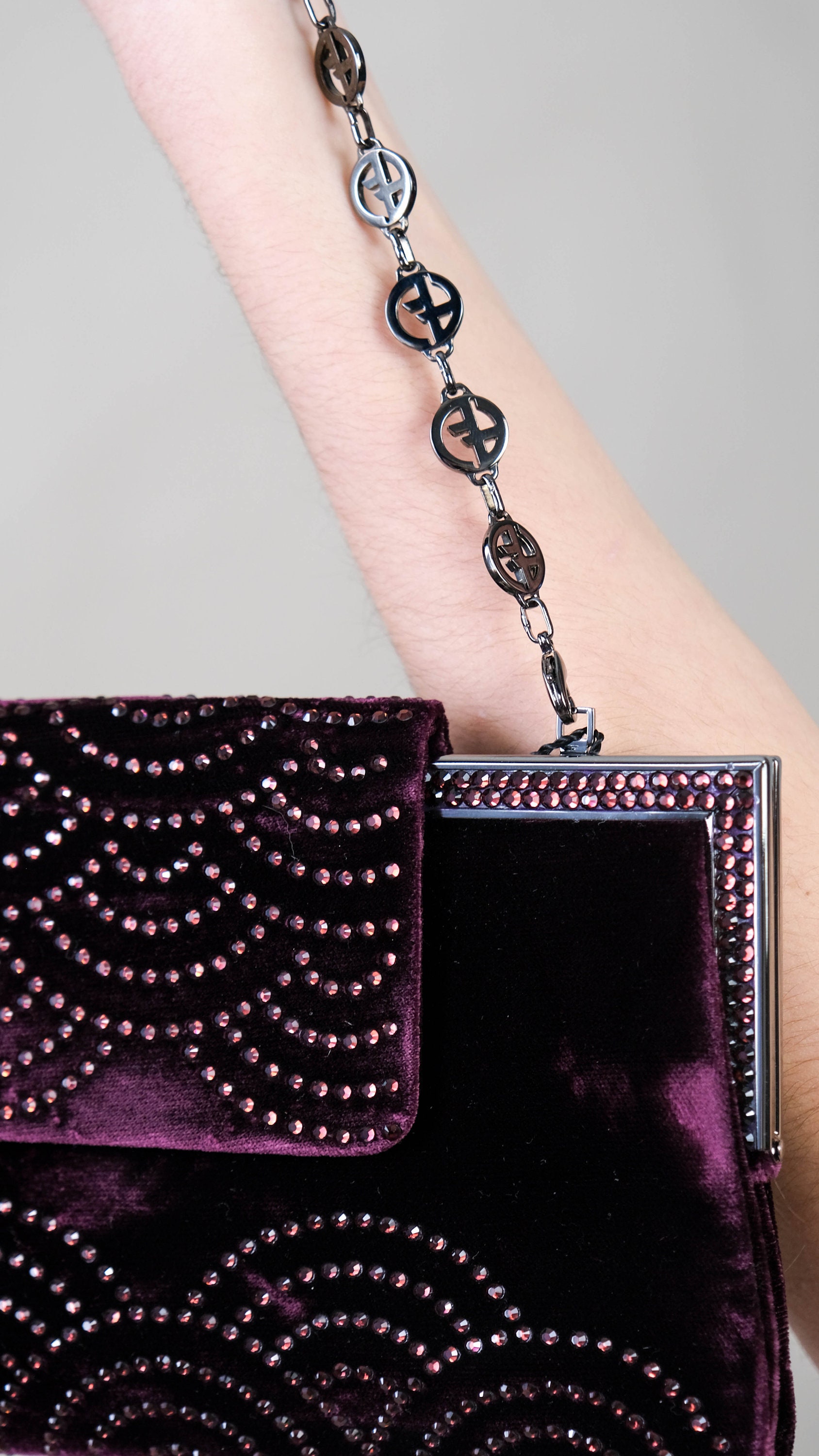 80s GIORGIO ARMANI Velvet Chain Bag チェーン GIORGIO ARMANI Merlot Velvet Art Deco Rhinestone Convertible