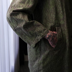 Vintage 60s Czech Army Rain Camo Heavy Cotton Trench Coat w/ Back Pocket Made in Czechoslovakia Stamped 64 1960s Military Trench Coat image 7