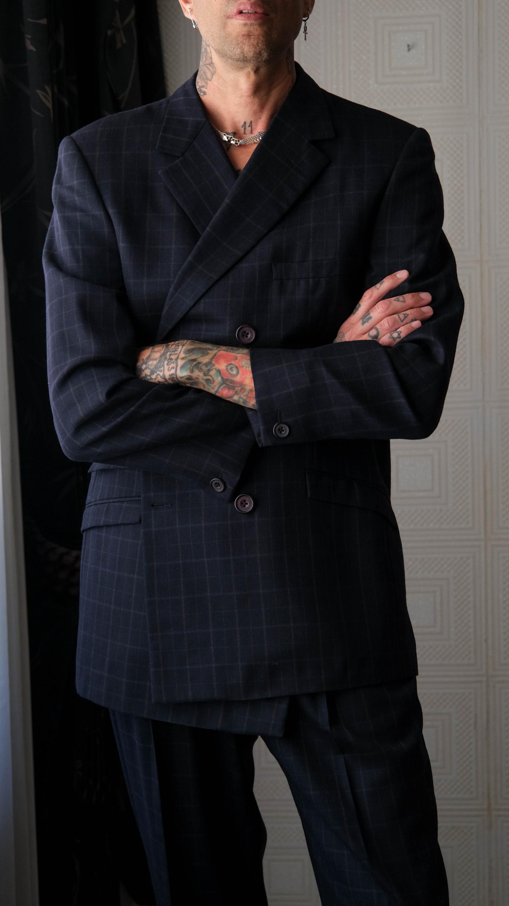 スーツ 90s GIANNI VERSACE Double-breasted Suit Gianni Versace Suit Mens Pinstripe Jacket 52 Pants 36 Italy