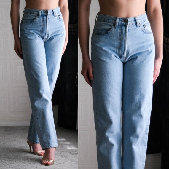 Vintage 90s LEVIS 501 Light Wash High Waisted Jea… - image 1