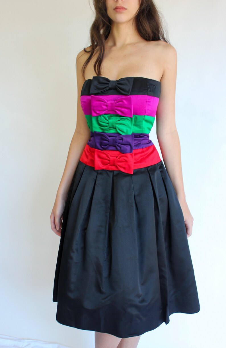 Evening Cocktail Gown Vintage 80s Albert Nipon Strapless Bow Striped Party Dress 1980s Designer Prom Silk and Rayon Blend Date Night