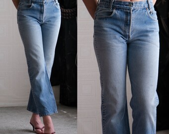 Vintage 80s LEVIS 501 Whiskered Medium Light Wash desgastado reparado jeans de cintura alta / Hecho en EE.UU. / Tamaño 27x28 / 1980s LEVIS Unisex Denim