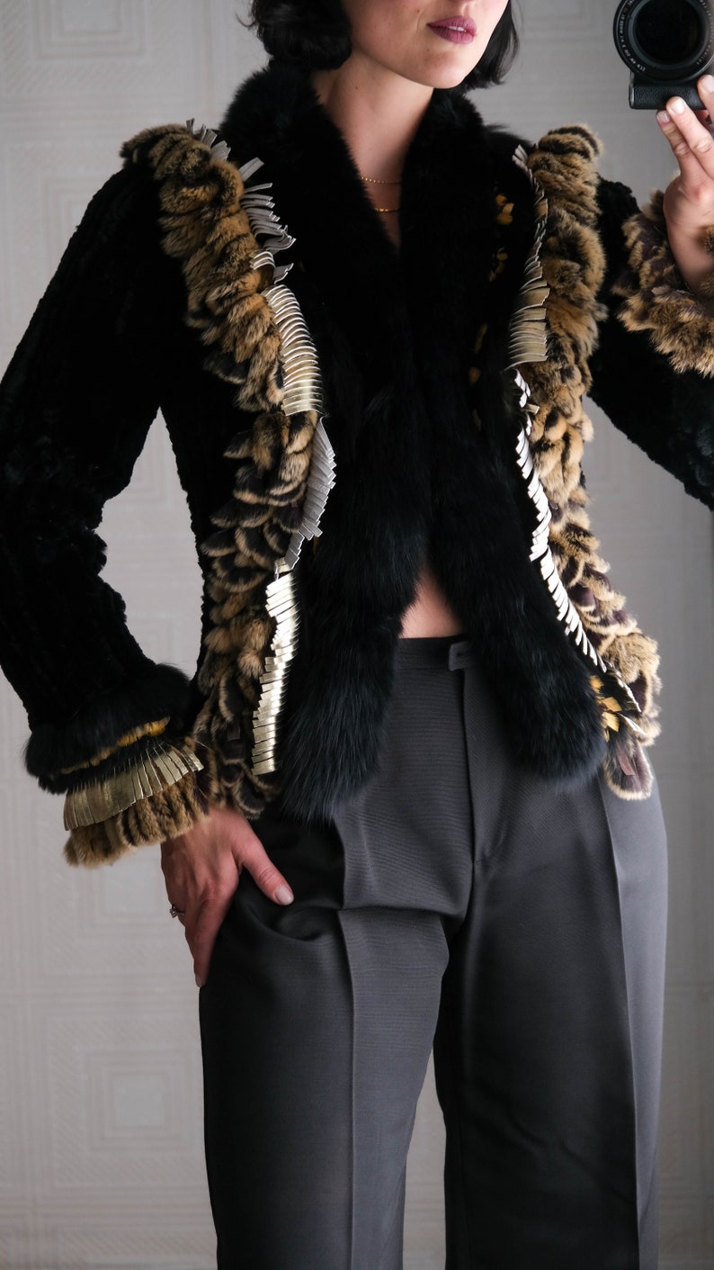 Vintage 90s CEDRICS Black & Tan Frosted Knit Fur Crop Zip Jacket w/ Gold Leather Fringe Cuffs 100% Genuine Fur 1990s Designer Fur Coat image 5