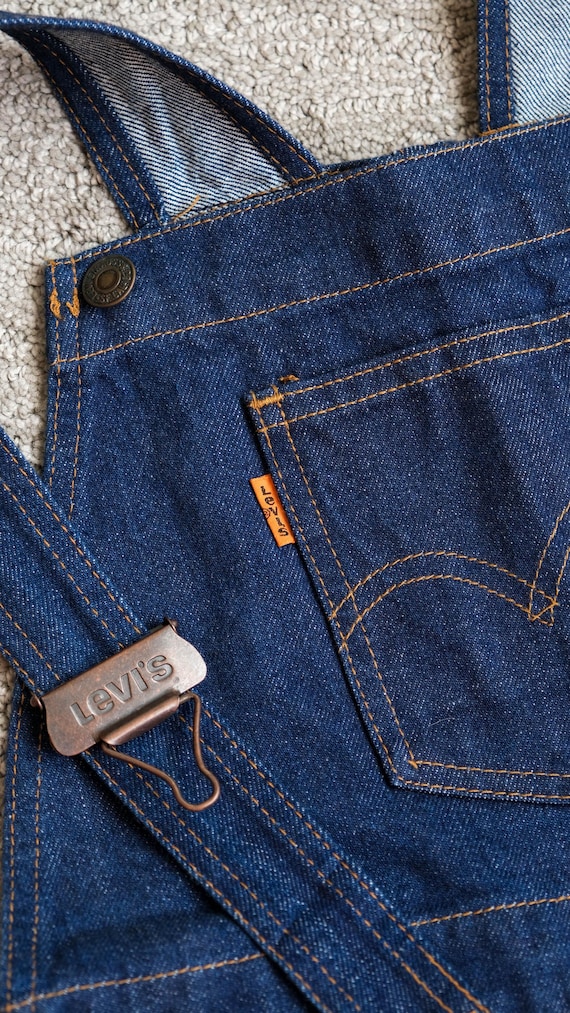 Vintage 70s LEVIS Orange Tap Deep Indigo Wash Slim Fit Bib