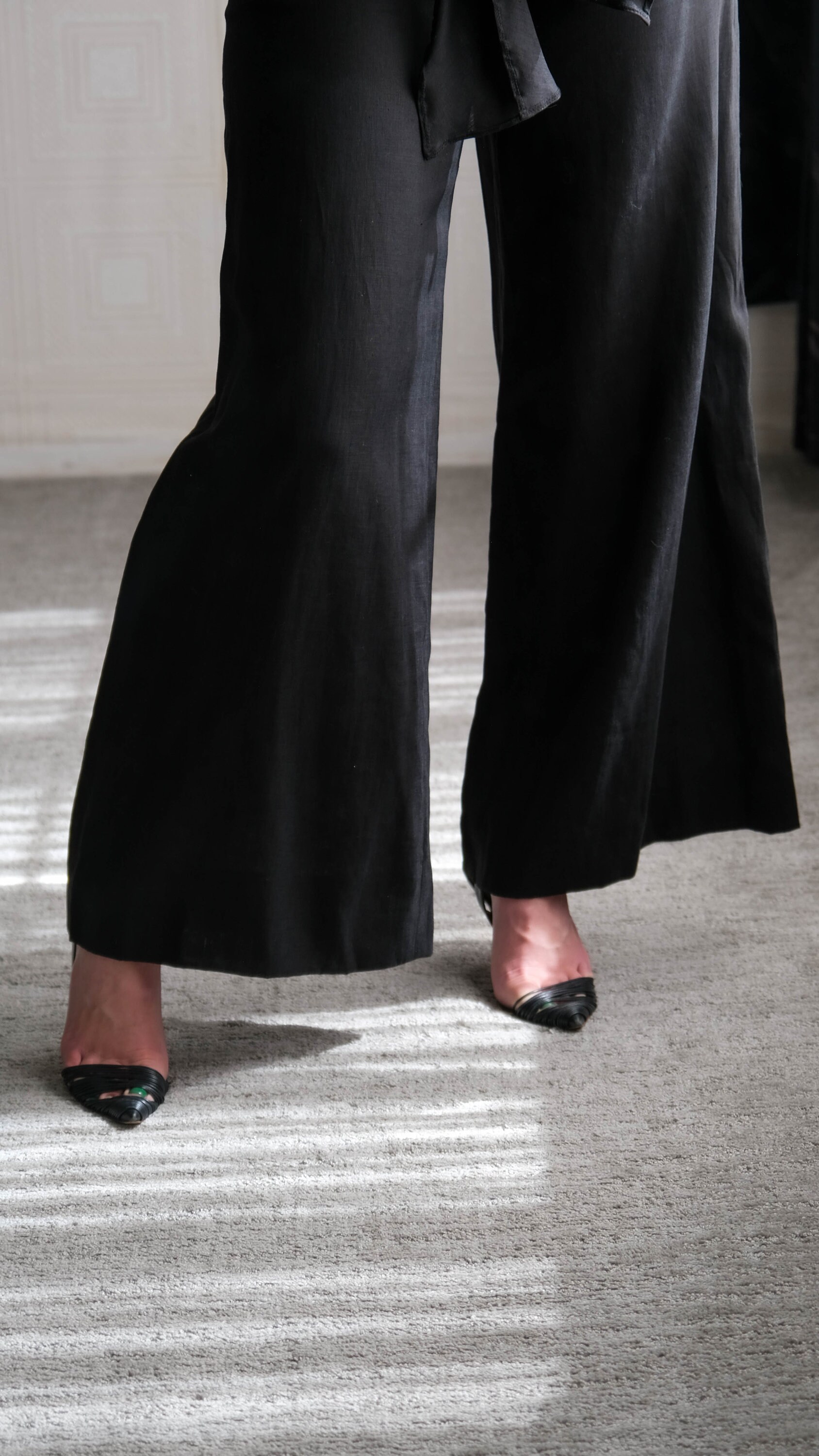 Vintage SONIA RYKIEL Black Linen High Waisted Ultra Wide Leg Vintage SONIA RYKIEL Black Linen High Waisted Ultra Wide Leg
