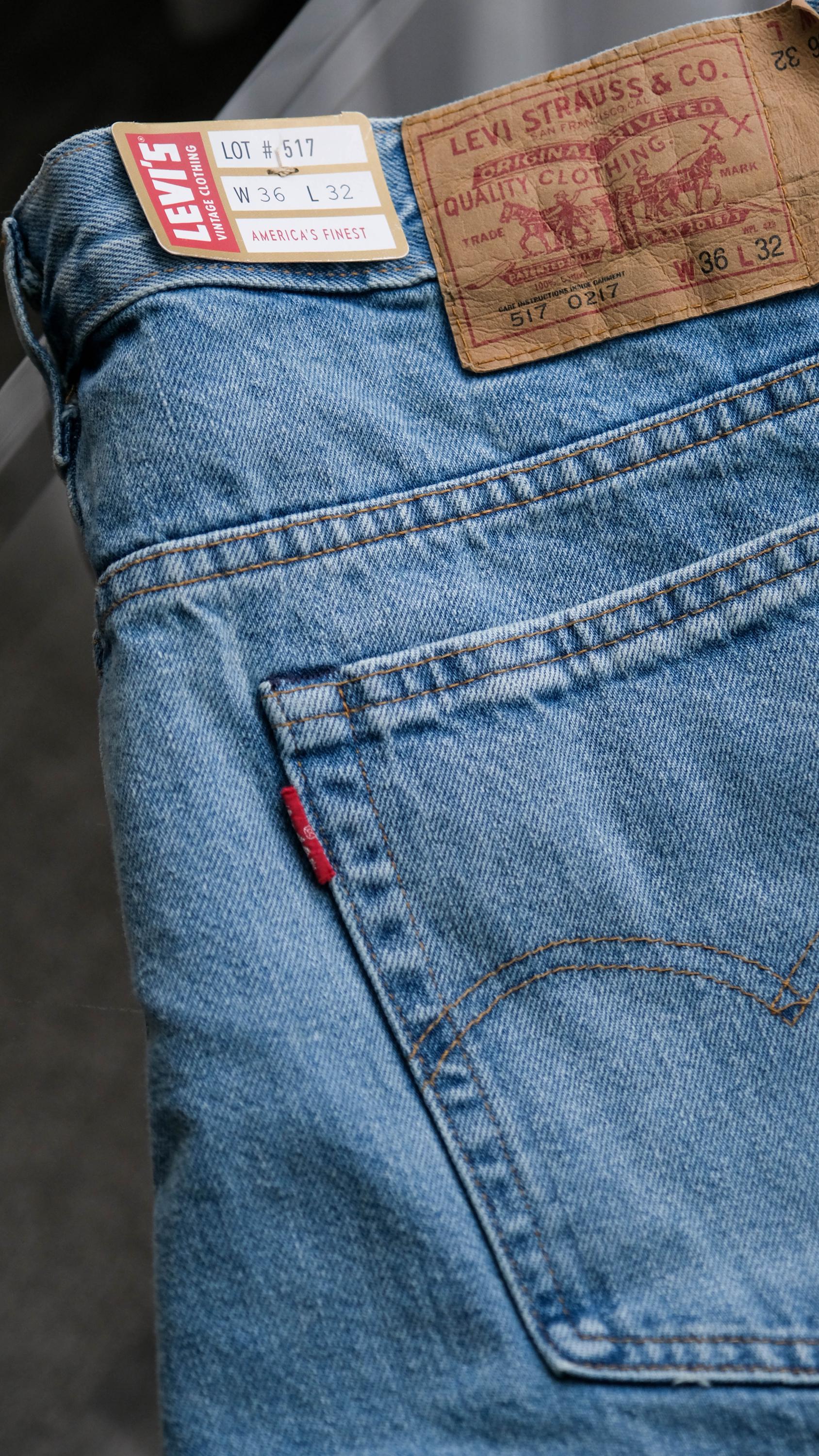 Vintage LEVIS LVC 1970s 517 Project Survival Medium Light Wash 