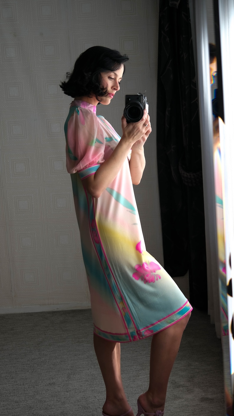 robe vintage des années 60 LEONARD PARIS en soie rose fleurie Sunrise Fabriqué en France 100 % jersey de soie mikado Robe en soie de créateur des années 60 image 6