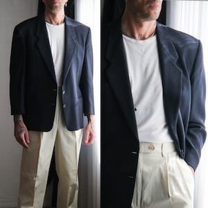 Vintage 80s GIORGIO ARMANI Le Collezioni Navy Herringbone Shadow Pinstripe Blazer | Made in Italy | 100% Wool | 1980s ARMANI Designer Jacket
