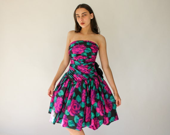 SmallMedium Vintage 60/'s Sleeveless Blue /& Green Saturated Cabbage Rose Floral Dress with Bubble Hem Skirt and Big Waist Bow by Rosenfeld