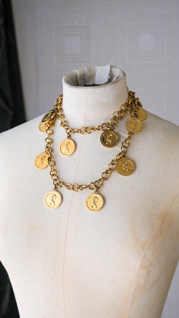 Vintage 70s ROBERTA DI CAMERINO Gold Chain Belt W/ Hanging R 