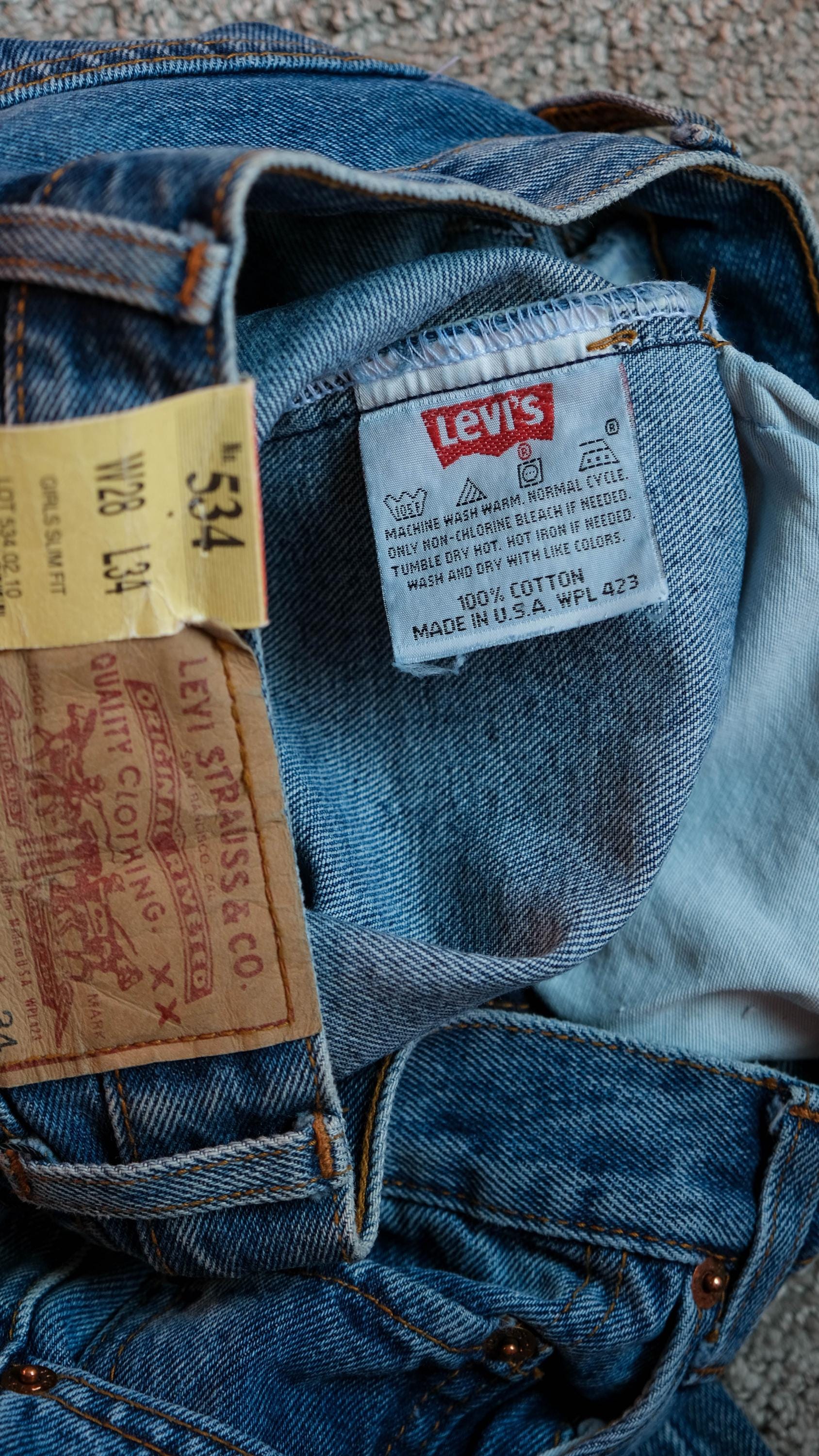 Vintage 90s LEVIS 534 Medium Wash High Waisted Slim Fit Zip Fly
