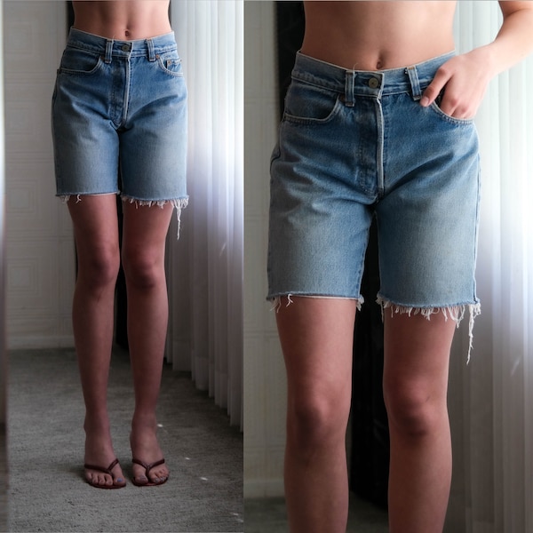 Vintage 80s LEVIS 501 Whiskered Medium Wash High Waisted Cut Off Shorts | Made in USA | Size 26 | 1980s LEVIS Designer Unisex Denim Shorts