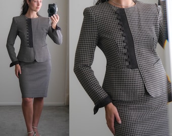 Vintage Y2K Giorgio Armani COLLEZIONI Gray & Black Houndstooth Stretch Blazer Skirt Suit Set | Made in Italy | 2000s Designer Suit Set