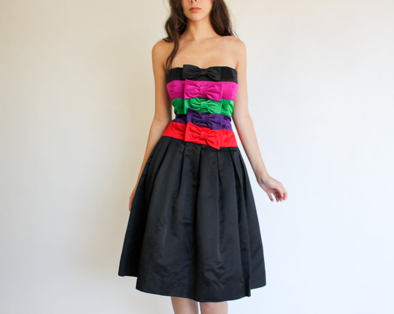 Evening Cocktail Gown Vintage 80s Albert Nipon Strapless Bow Striped Party Dress 1980s Designer Prom Silk and Rayon Blend Date Night