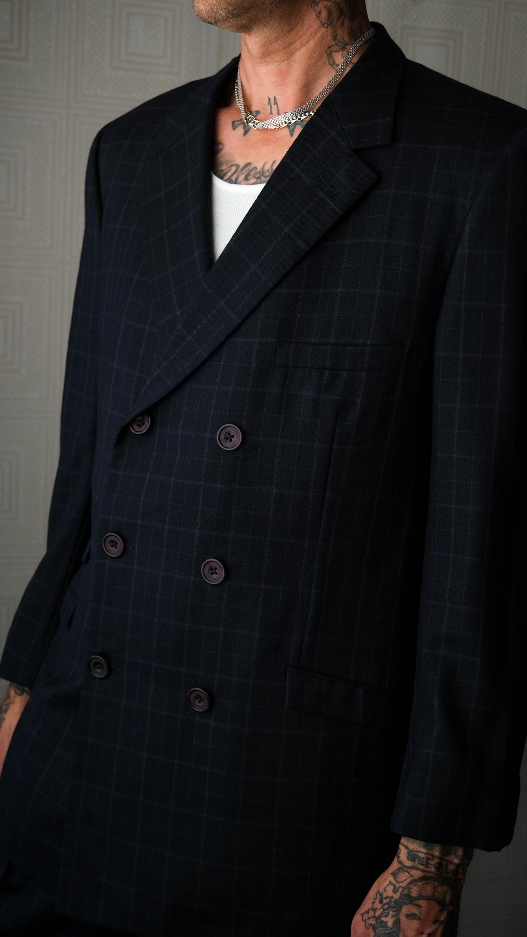 スーツ 90s GIANNI VERSACE Double-breasted Suit Gianni Versace 🔥Vintage 1990's Navy Woven Double Breasted