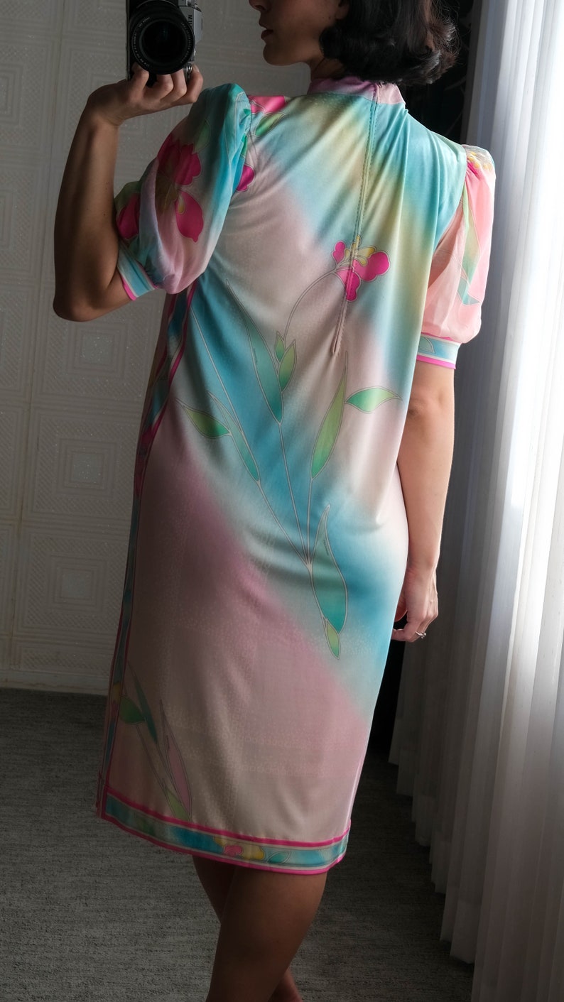 robe vintage des années 60 LEONARD PARIS en soie rose fleurie Sunrise Fabriqué en France 100 % jersey de soie mikado Robe en soie de créateur des années 60 image 8