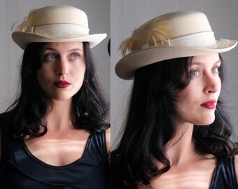 Vintage 70s Miss Bierner Gray/pink Brim Hat, Classic Miss  display picture 1