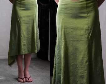 Vintage GIGI CLARK Iridescent Green Asymmetrical Raw Silk Skirt w/ Silk Tulle Lining | Made in USA | 100% Silk | Y2K 2000s Designer Skirt