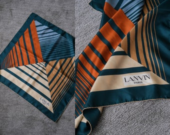 Vintage des années 70 LANVIN PARIS Green Angular Triangle Stripe Hand Rolled Silk Scarf | Fabriqué en France | 100% Soie | 26x26 | Écharpe de créateur des années 1970