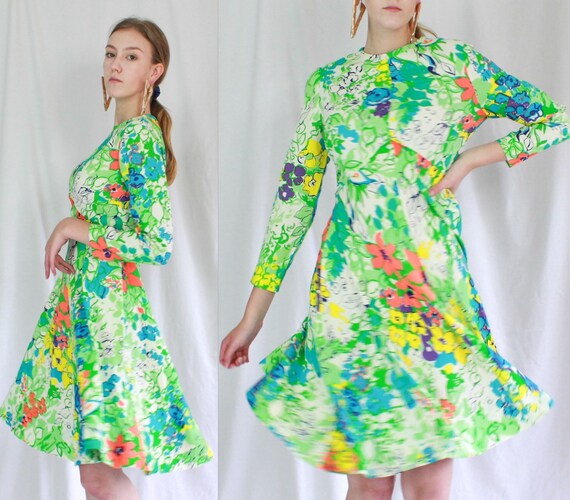 1960s Leslie Fay Floral Watercolor Pallet | floral