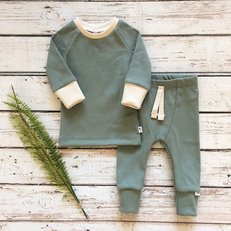 NEW \u201cWillow\u201d SetAspen StyleOrganicSLIM FITGender NeutralNewborn OutfitTake Home OutfitToddler Set