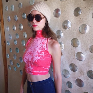 Sleeveless Turtle Neck Crushed Velvet