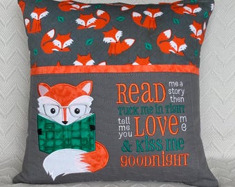 Reading cushion cover/cute fox design with verse.