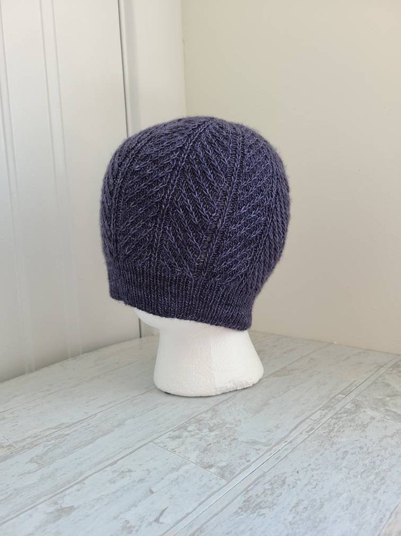 Weybosset Hat Adult Beanie Knitting Pattern PDF Download Hand knitting Instructions image 3