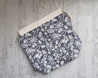 Medium Project bag for knitting, crochet, needlework; Slate blue floral drawstring pouch with pockets and flower print