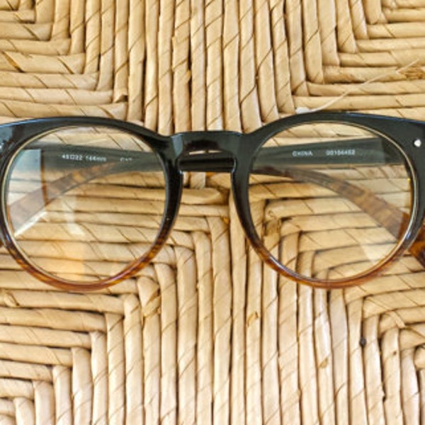 Black and Brown Vintage-Inspired Hipster Glasses - w/ ombre effect!