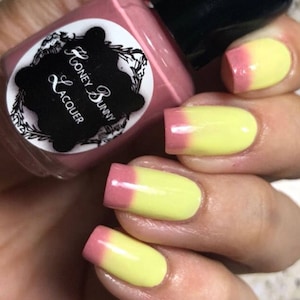 Here Comes the Sun - vernis à ongles thermique - vernis à ongles indépendant - vernis à ongles thermique - vernis transparents - produits de beauté indépendants - maquillage - 5 gratuit