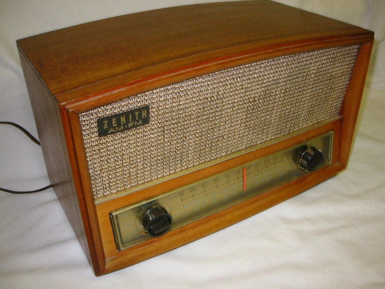 zenith am fm tube radio