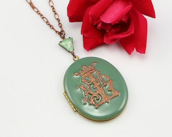 Vintage Catholic Photo Locket, French Notre Dame du Lourdes Medal Locket in Bamboo Green Epoxy Resin with Chain, Our Lady of Lourdes