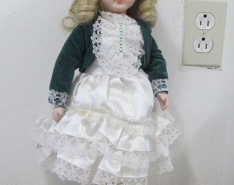 Christmas, holiday doll , collectible doll, dolls, vintage doll