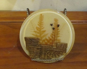 Paper holder,   pot Holder with natural dry leaves layer with Resin