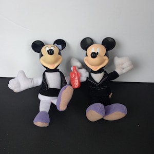 Minnie and Mickey plush Holding hands McDonald&#39;s toy, house mouse