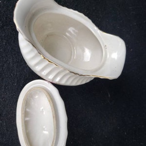 Mauve rose ceramic two handle lidded sugar bowl, cream bowl, image 4