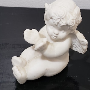 Vigor small bisque angel