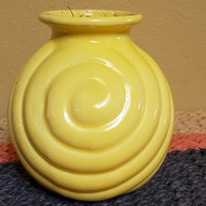 Yellow round beehive comb  ceramic vase bowl