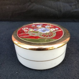24 KT Gold porcelain trinket jewelry box,  round Asian box, cartwheel,  purple flowers, gold gilt trinket box, powerdered box, keepsake box