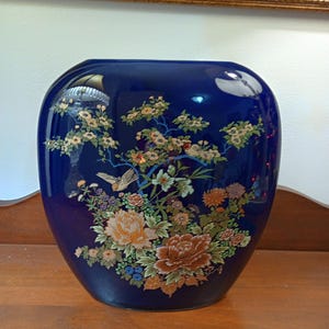 large, medium or a small Japanese cobalt blue and gold gilt round flat vase with floral birds, pheasants or carriage. Chose from the list.