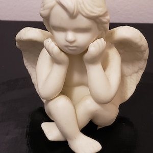 Small bisque angel cherub unmarked