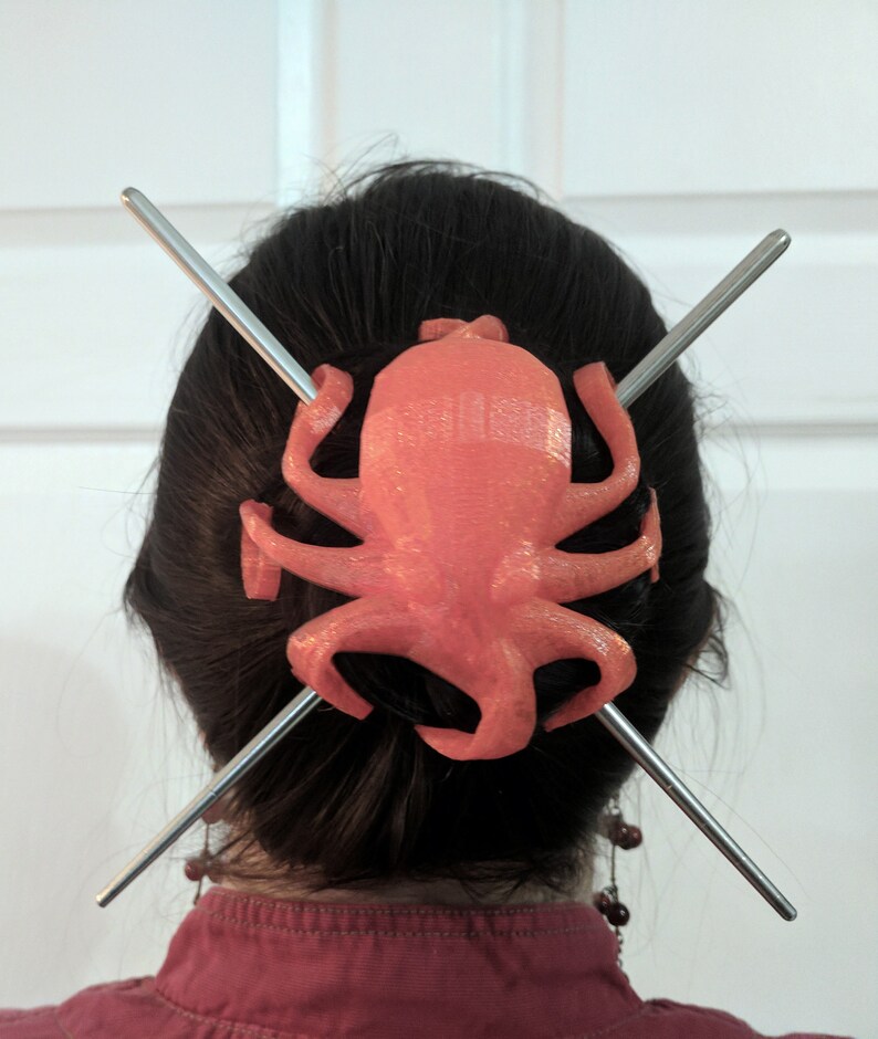 3D Printed Octopus bun cover
